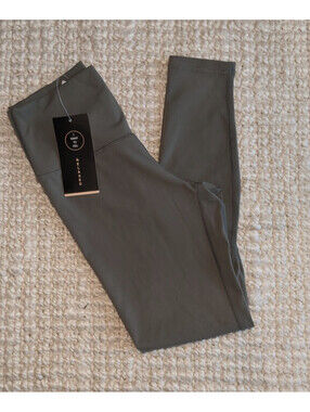 Women's Size 6 / Small Moss Green Yoga Pants New